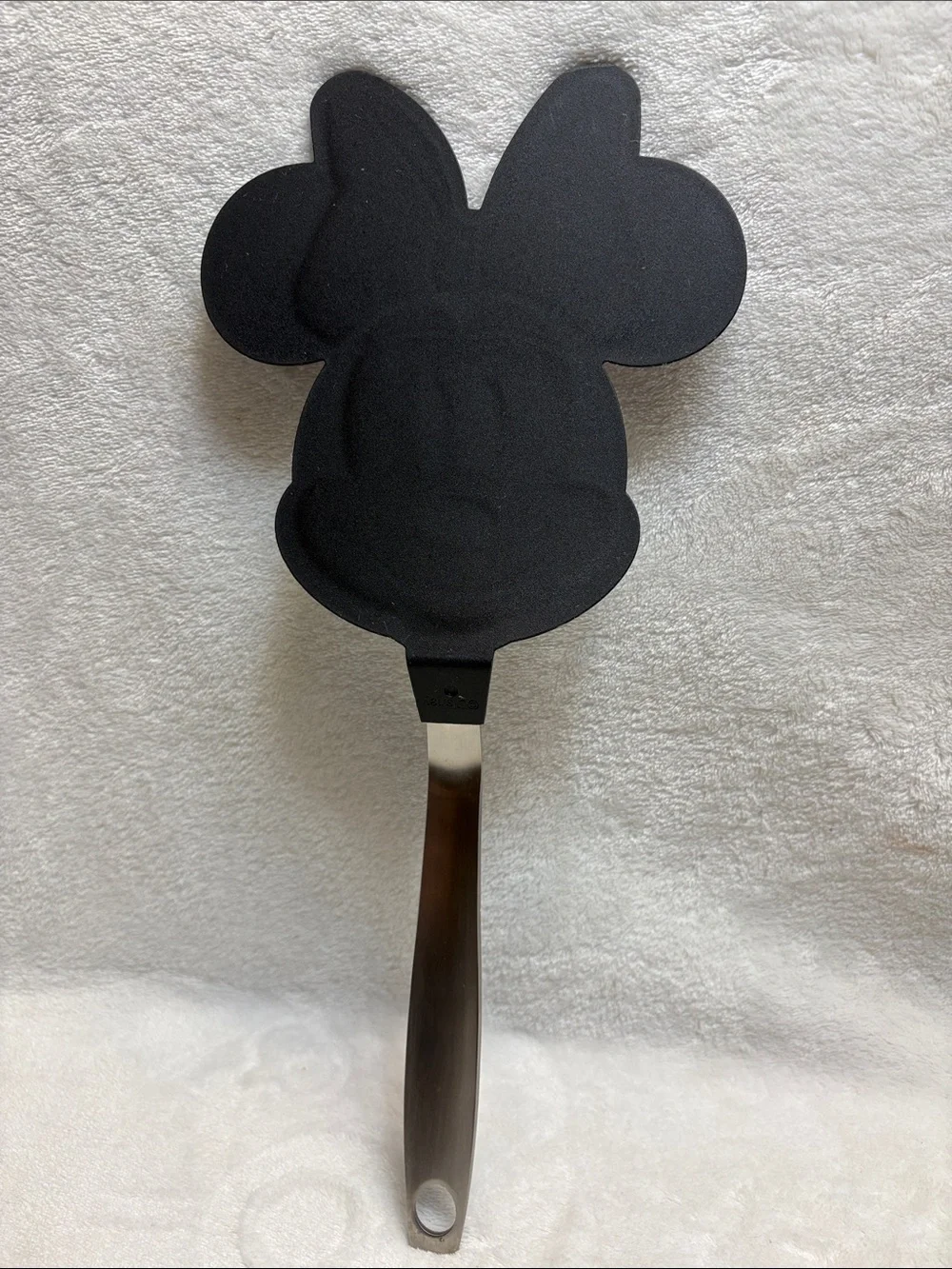 Minnie Mouse Stainless Spatula with Red Bow